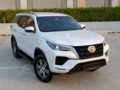 Toyota Fortuner 2023 EXR GCC specs interior and Exterior Excellent Condition