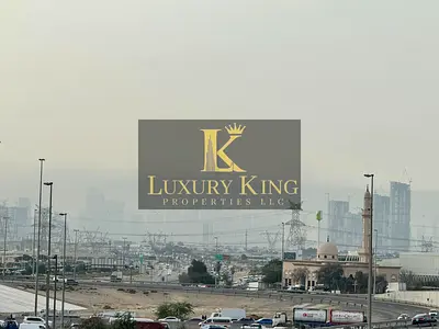 EXCLUSIVE | VACANT | 3 Bedroom Townhouse