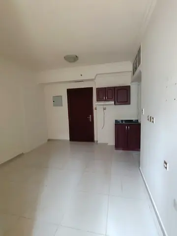 🔥 HOT LISTING | Spacious Studio with Closed Kitchen for Rent in Al Taawun! Experience privacy and