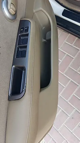 2012 Nissan TIIDA — фото 12
