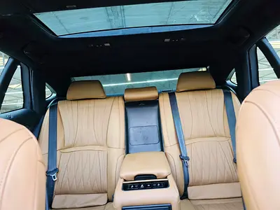 2020 Lexus LS-SERIES thumbnail 4