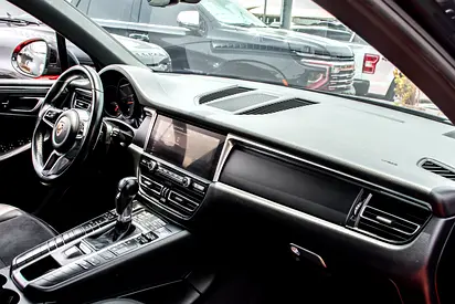 2020 Porsche MACAN — фото 10
