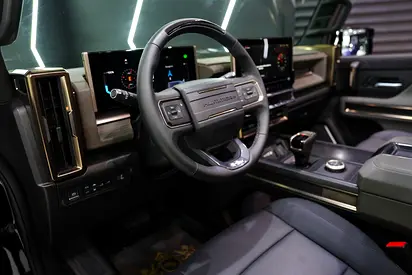 صورة 6 لـ 2024 GMC HUMMER