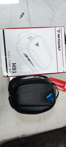 Fuel tank bag