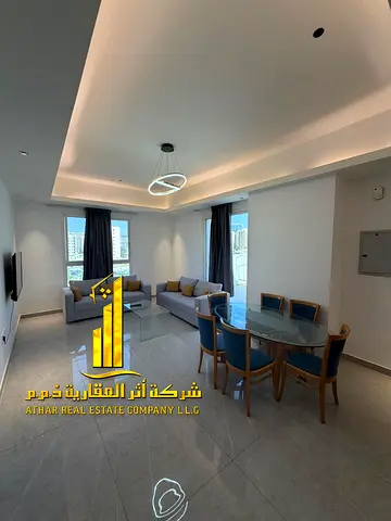 اول ساكن افخم وارقى شقة ثلاث غرف وصالة مفروشة بالكامل فرش جديد راقى جدا بموقع مميز جدا
