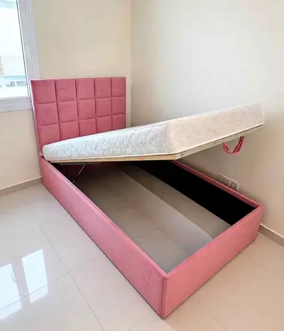 Single  storage bed brand new- pink