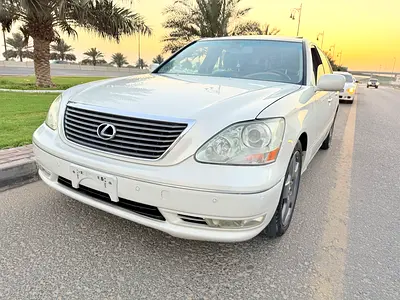 2004 Lexus LS-SERIES 缩略图 2