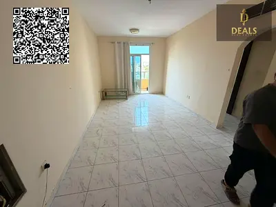 متاح للايجار السنوي في منطقه البستان شارع الميناء غرفه وصاله