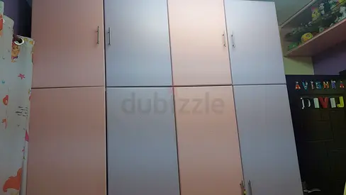 4 door cupboard