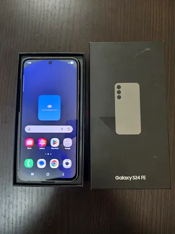Samsung Galaxy S24FE Box with charger 1physical 1esim condition 10/9 All Geniune 100% waterpack