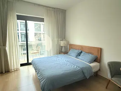 Modern Design | Fully Furnished | Upgraded