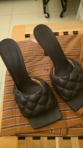 Brown quilted heeled mules - size 40 never used bottega veneta
