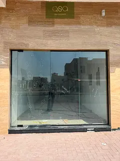 Commerical SHOP/BUILDING NEAR TO COMPLETE/Distress Deal/Very BIG SHOP/Spacious SHOP/Family Building/