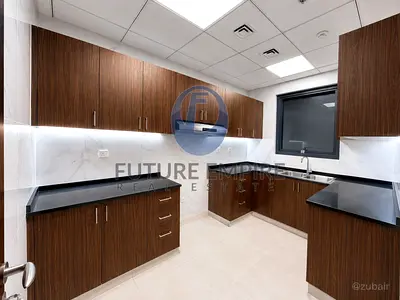 Emirates Metro | Book Now | Near City Tower 2 | Moosa Tower