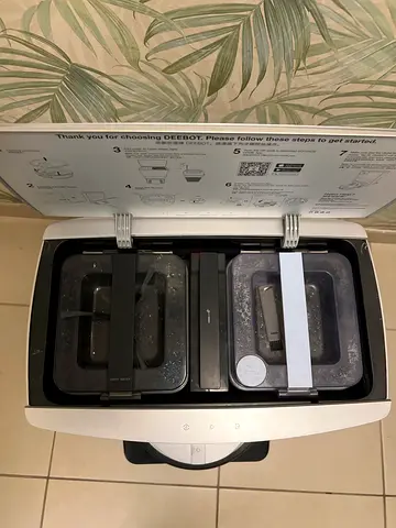 Ecovacs debot Omni pc 1
