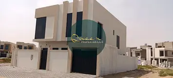 Luxury Family Villa for Sale in Al Zahya Ajman | 5 Master Bedrooms, Majlis, Living Room & Maid's Roo