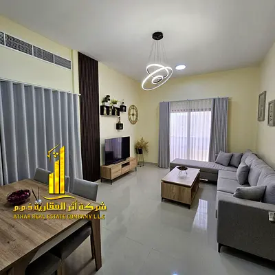 شقه فاخره ثاني ساكن غرفه وصاله مع بلكونه مفتوحه.كورنيش عجمان. مفروش بالكامل للإيجار الشهري✨الإيجار يشمل الفواتير والإنترنت وموقف