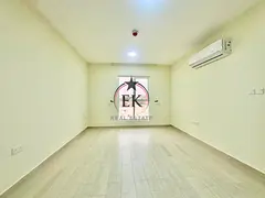Spacious Master Bedroom Elevators Near Jahili Park