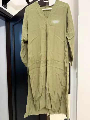 Preloved Pakistani clothes in excellent condition!