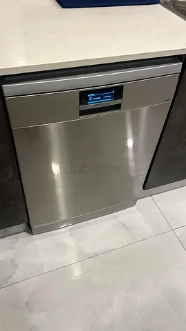 Siemens IQ700 three Rack dishwasher latest version