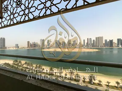 بلكون اطلالة بحرية || مساحات كبيرة || خزائن بالحائط || غرفة خادمة || سهل الوصول الي دبي