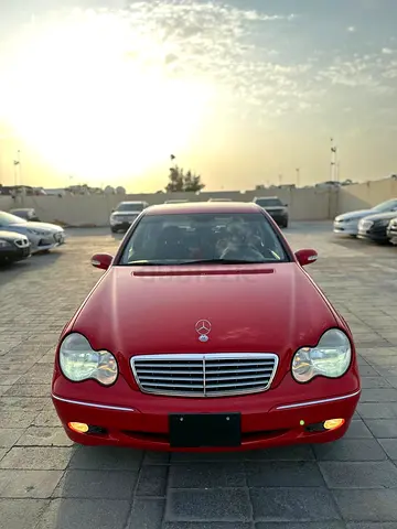 Well-Maintained 2003 Mercedes-Benz C200 - Japanese Specs - Excellent Condition