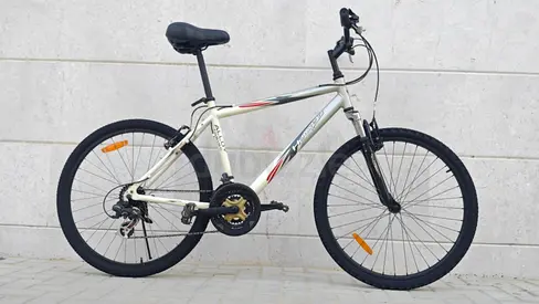 Mountain bicycle Japan import Free delivery used refurbished 100% working high quality strong bike