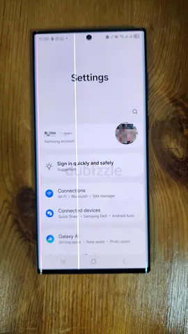 Samsung S22 Ultra with free accessories (screen line after update) - Excellent condition otherwise