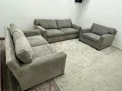 Almost like new condition crate&barrel sofa