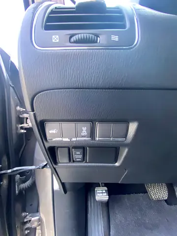 2013 Nissan PATROL 缩略图 14