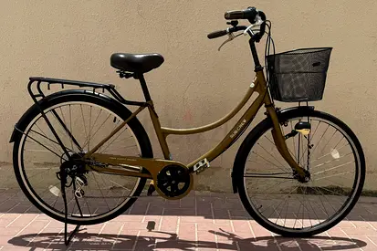Original Sub Crew Cruiser Bike Japanese imported 6 speed Shimano Dynamo operated light New tyres and