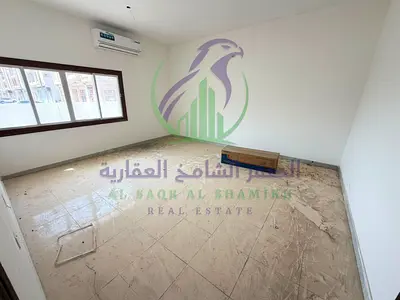 افخم واجمل واوسع فيلا للايجار السنوي في منطقة الناصرية ثلاث غرف ماستر مع باركينج كبير وحوش واسع تشطيب حديث