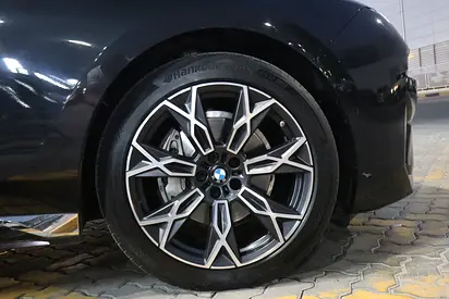 BMW 7 Series 735i, миниатюра 17