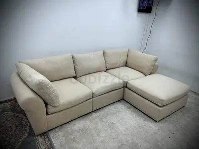 Like new condition pottery barn modular sofa