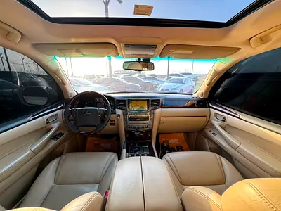 2010 Lexus LX-SERIES 照片 9