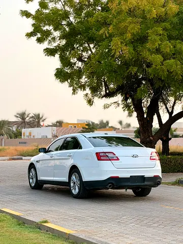 2018 FORD TAURUS 照片 6