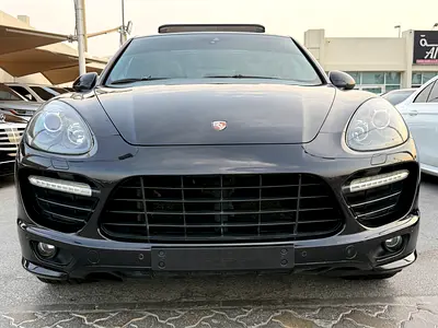 Porsche Cayenne GTS 2014 | GCC Specs | Low Mileage | Pristine Condition