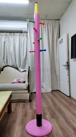 Cloth stand