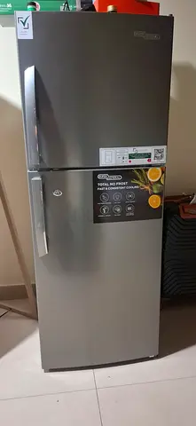 De'Longhi 2-Door Refrigerator - Silver, Good Condition