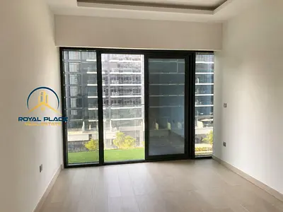 SEMI FURNISHED STUDIO | PRIME LOCATION