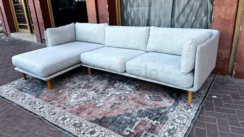 Crate&barrel L Shape Sofa Beige
