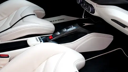 2016 Ferrari 488 — фото 15