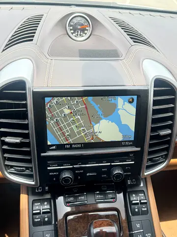 2014 Porsche CAYENNE 照片 10