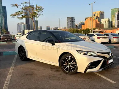 Toyota Camry Sport 2021 V6 | GCC Specs | Adnoc Comprehensive report on request