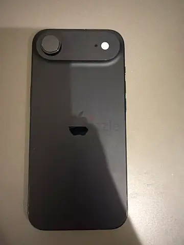 Used Apple iPhone (black) - good working condition