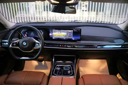 BMW 7 Series 735i, миниатюра 6