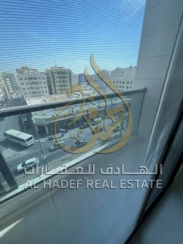 غرفتين وصالة أول ساكن للإيجار السنوي في القليعة بالشارقة | بلكونة وموقع مميز بجوار جميع الخدمات | باركينج مجاني وشهر مجاني | الدفعات 4 أو 6 دفعات وتأم