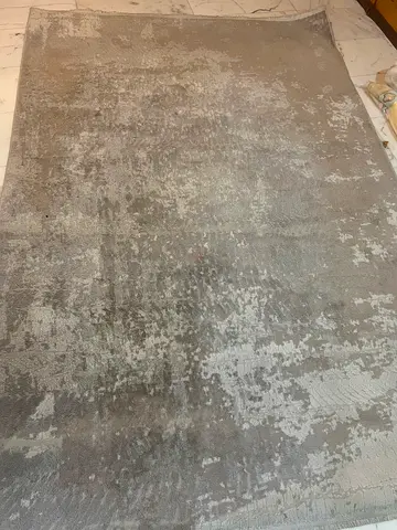 Large grey modern area rug - neutral abstract design, from homes r us