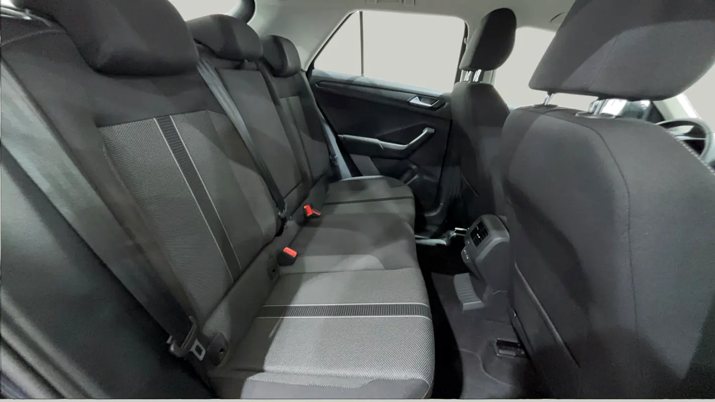 Volkswagen T-Roc 2024