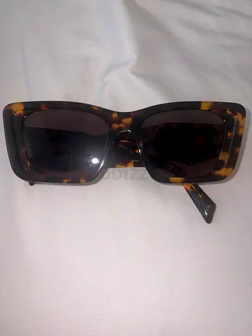 Authentic Prada Tortoiseshell Sunglasses + Original Box & Case